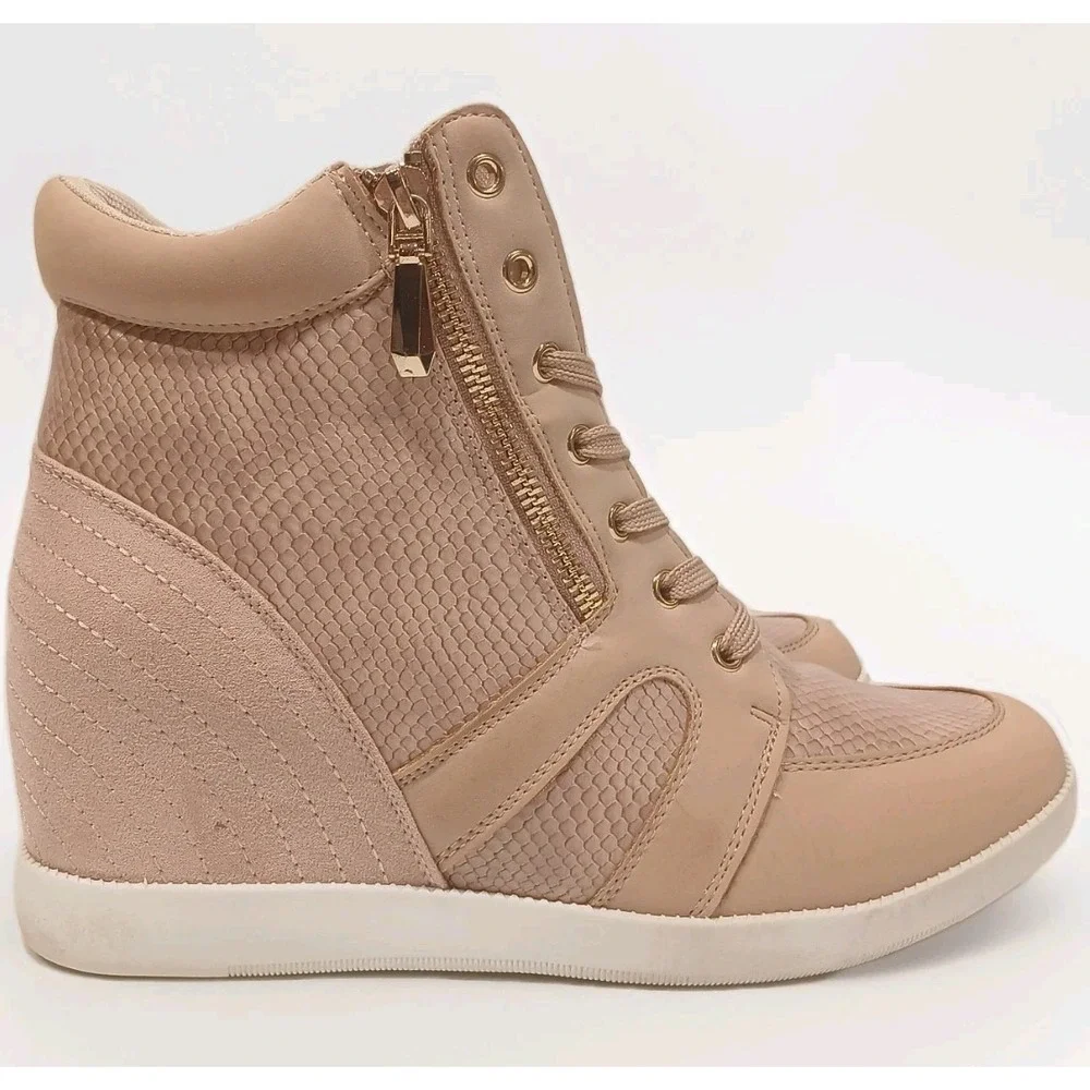 JustFab Hidden‎ Wedge Sneaker Booties Blush Pink Snake Print Side Zip Size 9